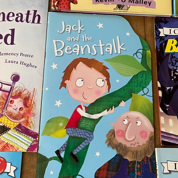 11 Assorted Children’s Books Pre-Owned Good Condition - Picture 6 of 9